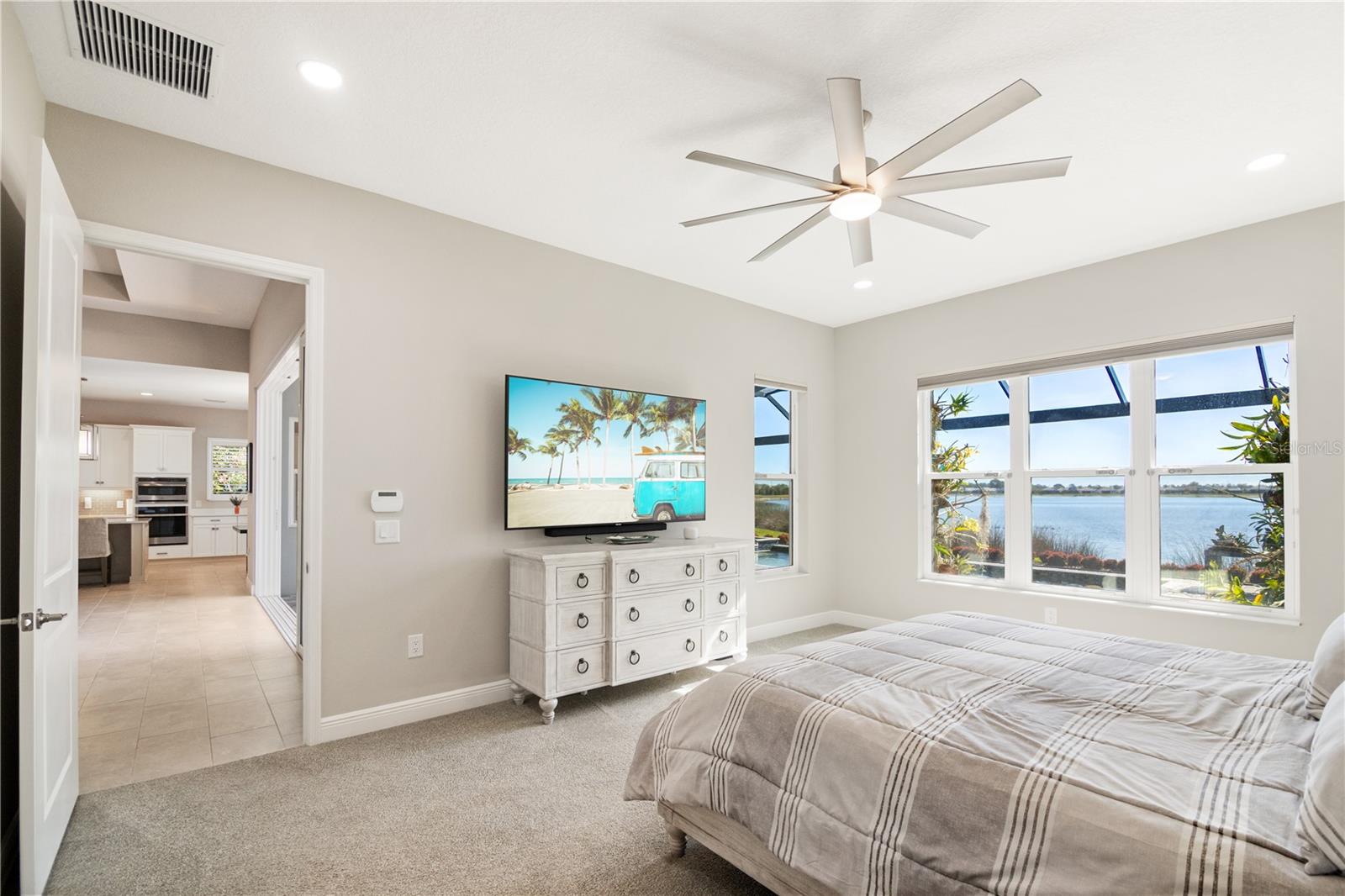 LAKEHOUSE COVE/WATERSIDE PH 2 - Residential