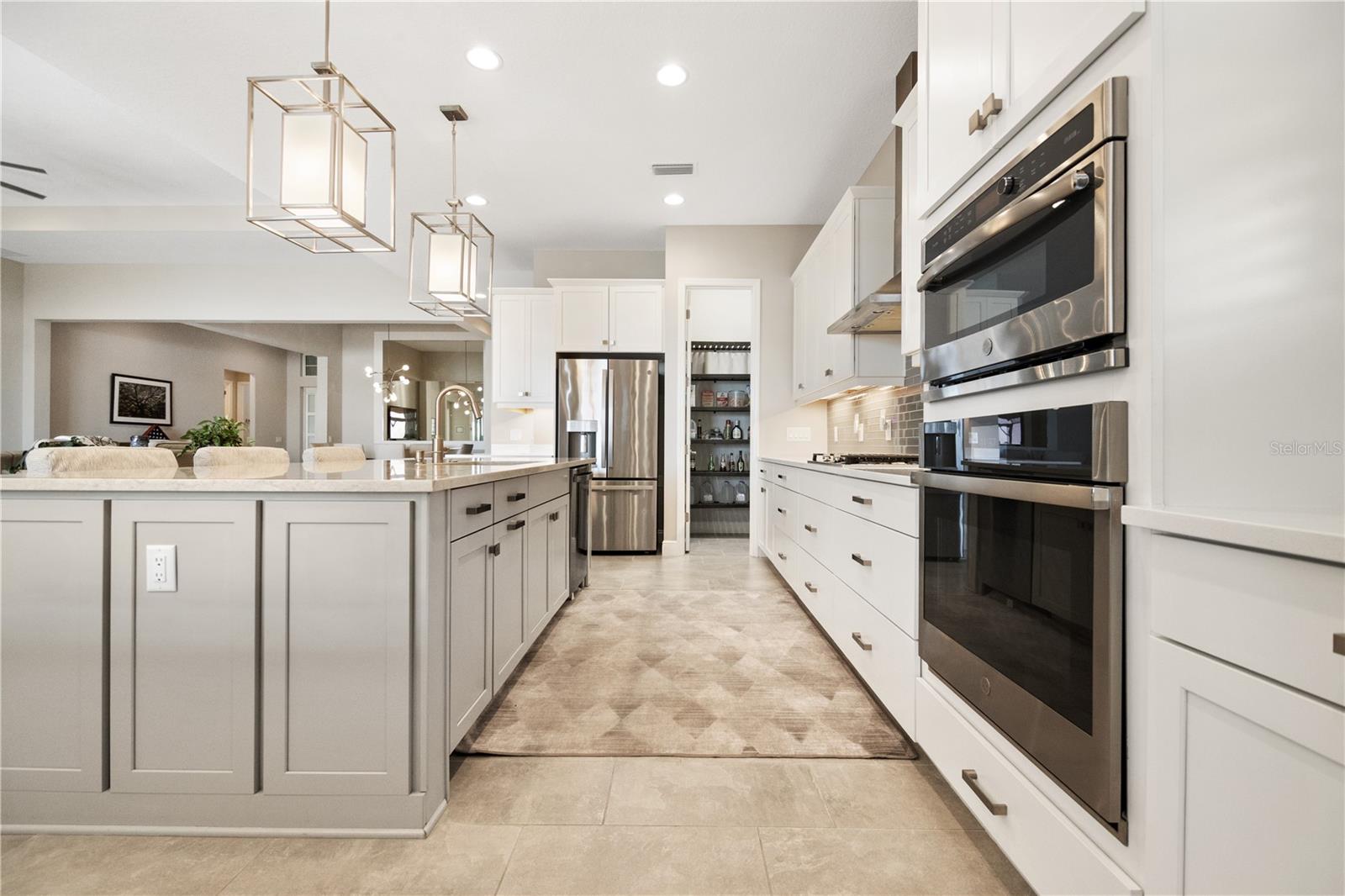 LAKEHOUSE COVE/WATERSIDE PH 2 - Residential