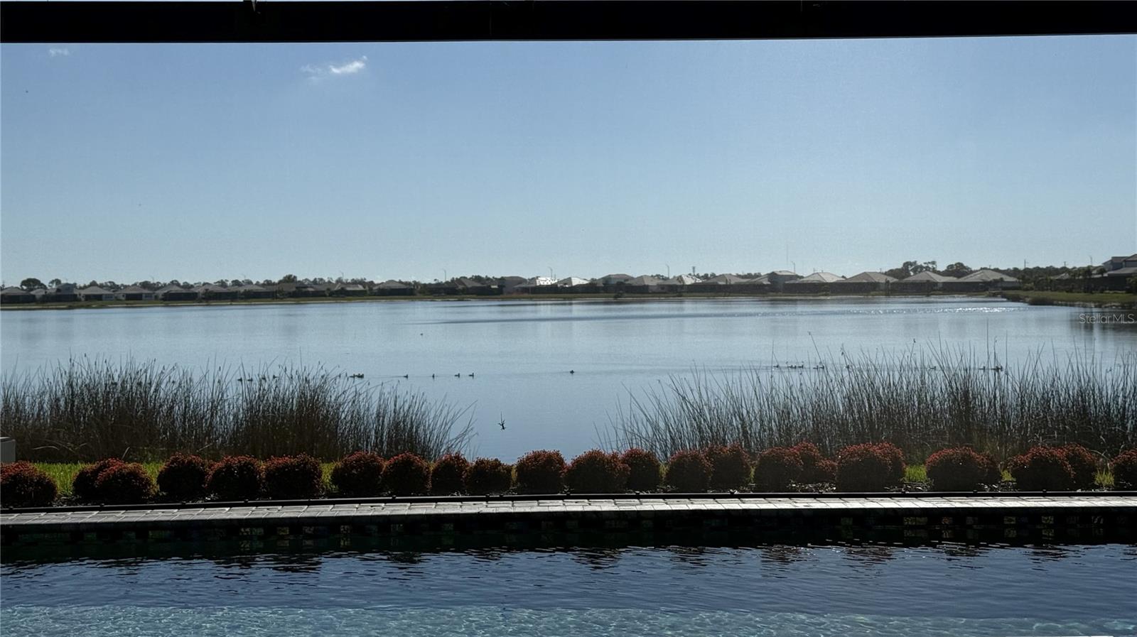 LAKEHOUSE COVE/WATERSIDE PH 2 - Residential