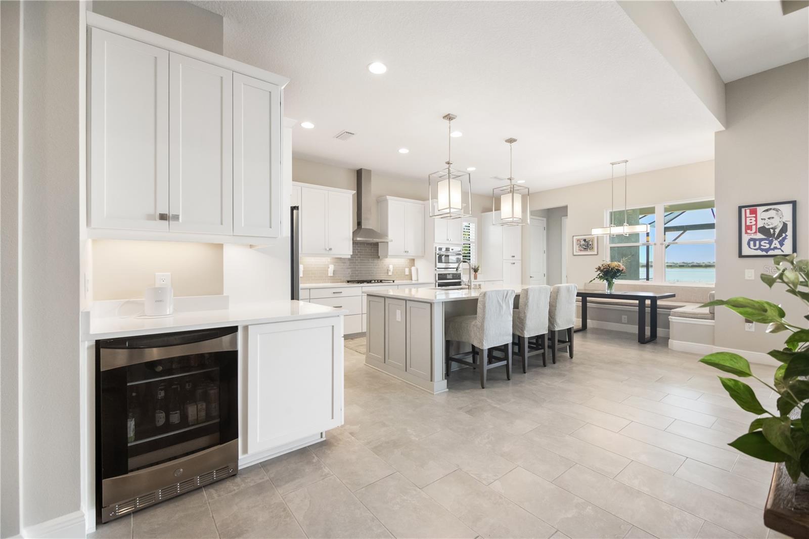 LAKEHOUSE COVE/WATERSIDE PH 2 - Residential