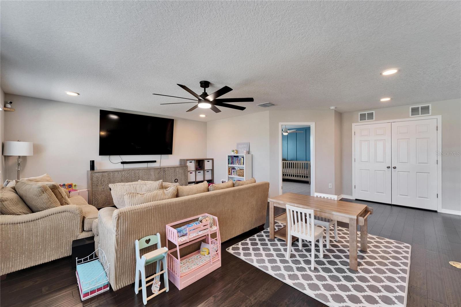 BERRY BAY SUB - Residential