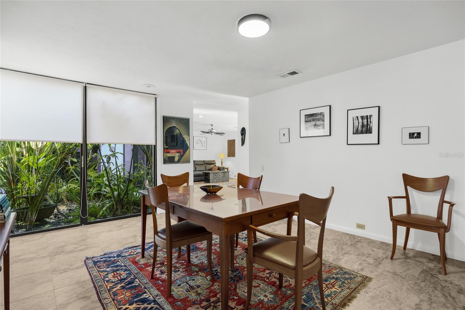 SUBURBAN HEIGHTS - Residential