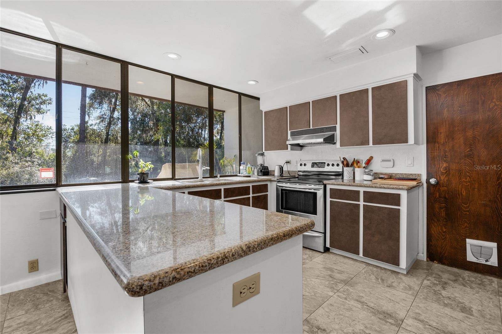 SUBURBAN HEIGHTS - Residential