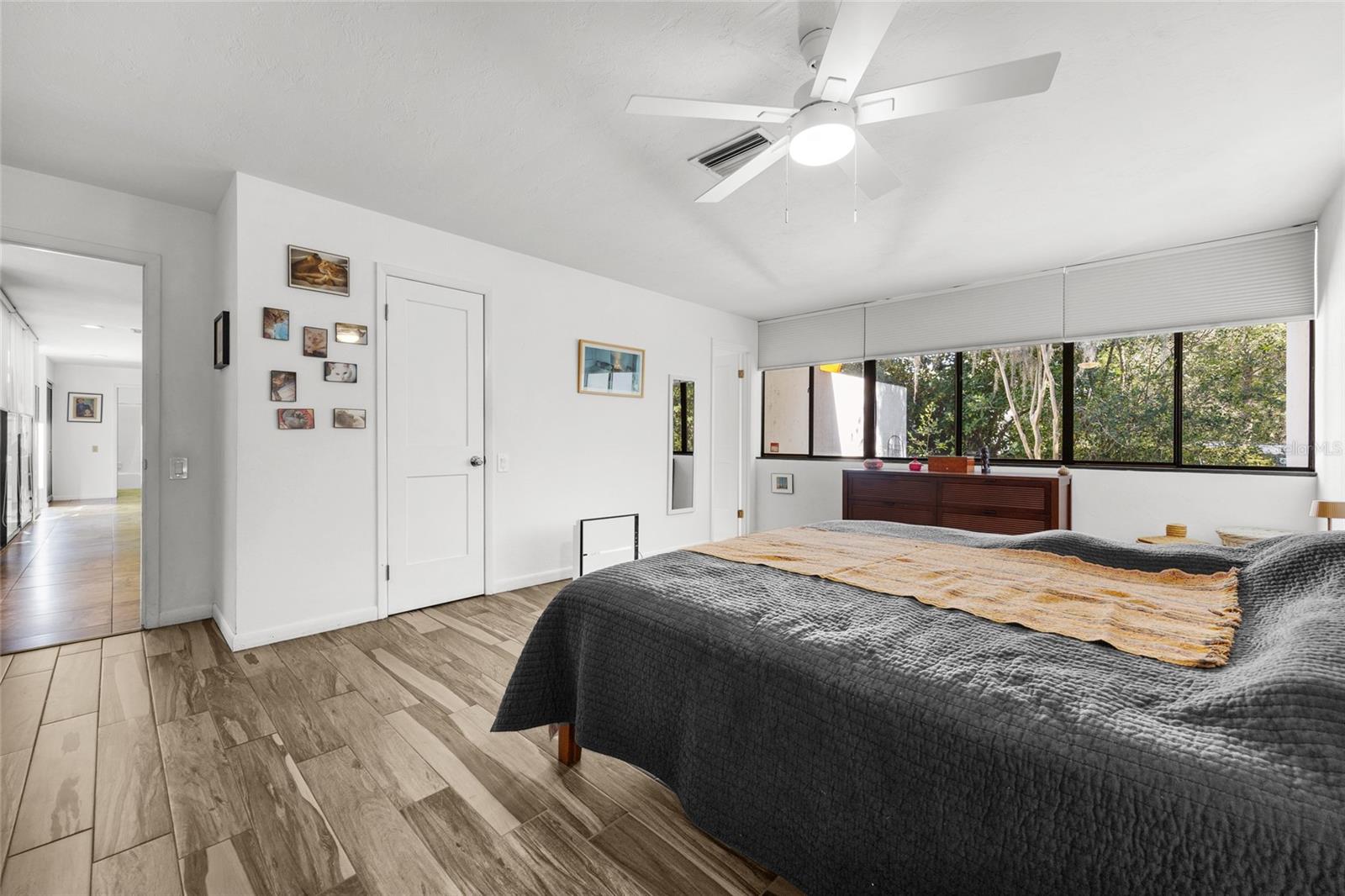 SUBURBAN HEIGHTS - Residential