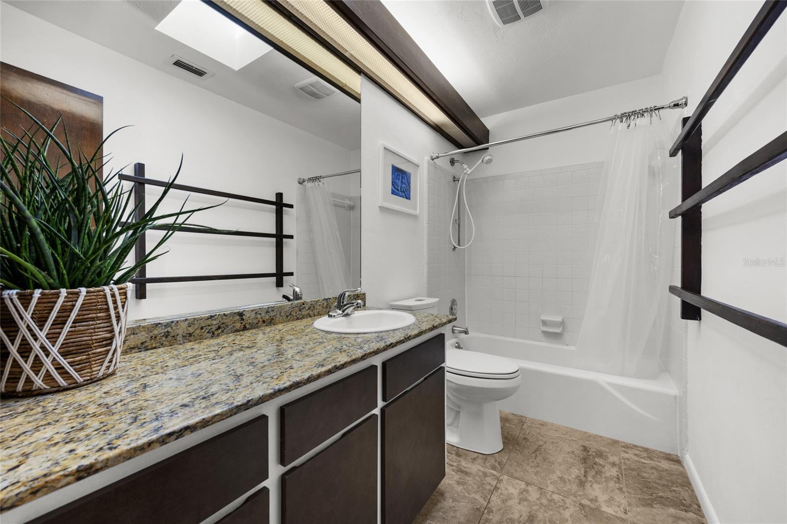 SUBURBAN HEIGHTS - Residential