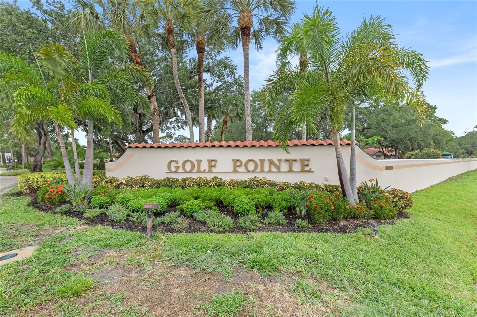 GOLF POINTE AT PALM-AIRE CC SEC III - Residential