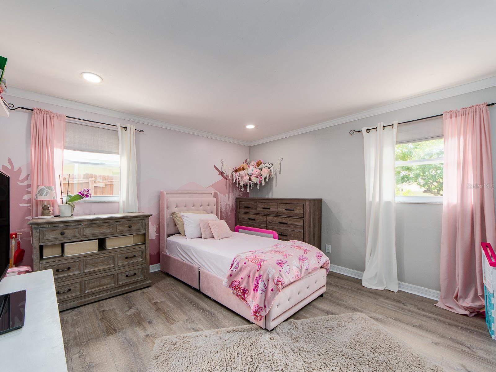 FLORAL GARDENS - Residential