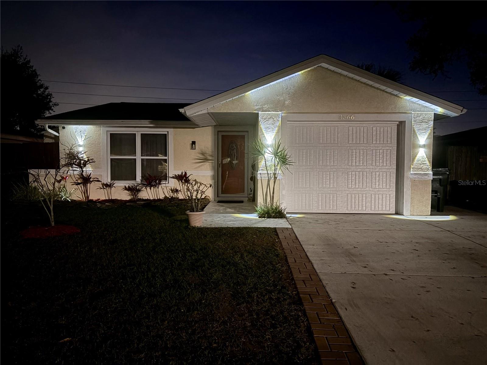 FLORAL GARDENS - Residential