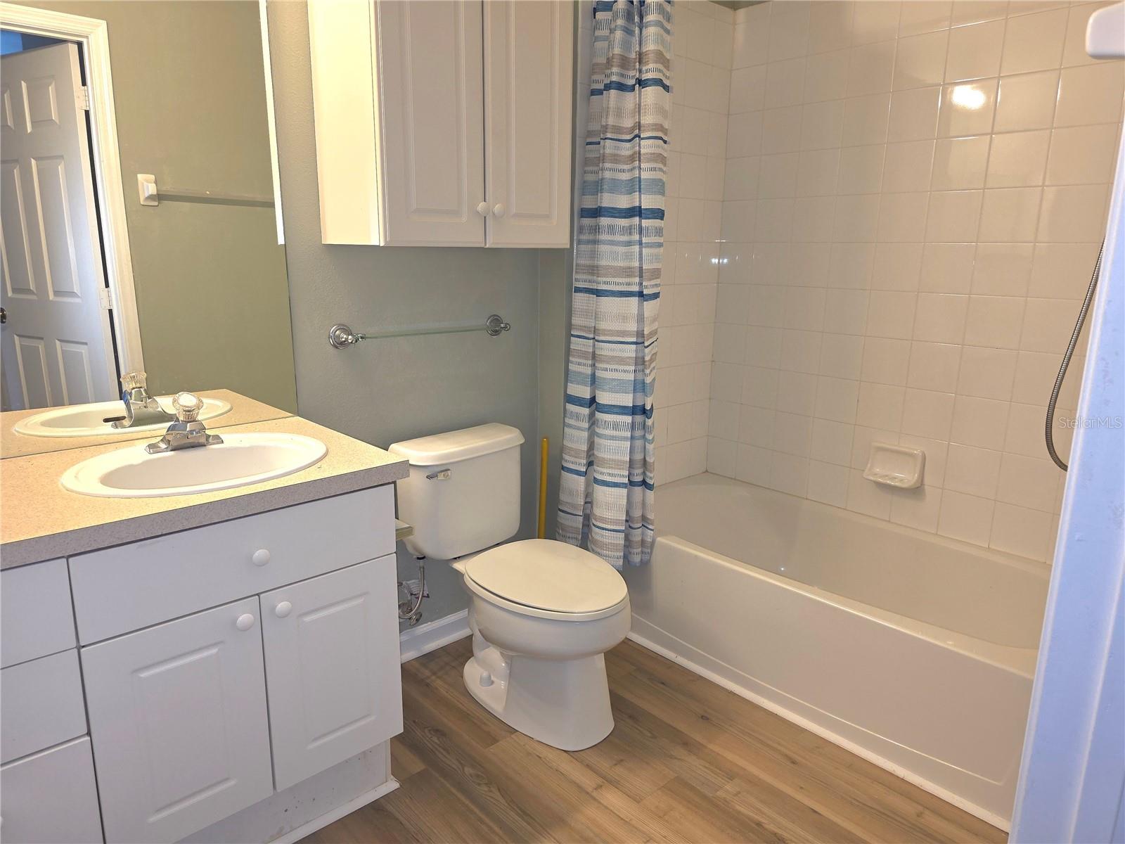 WYNDHAM PALMS CONDO PH 2 - Residential