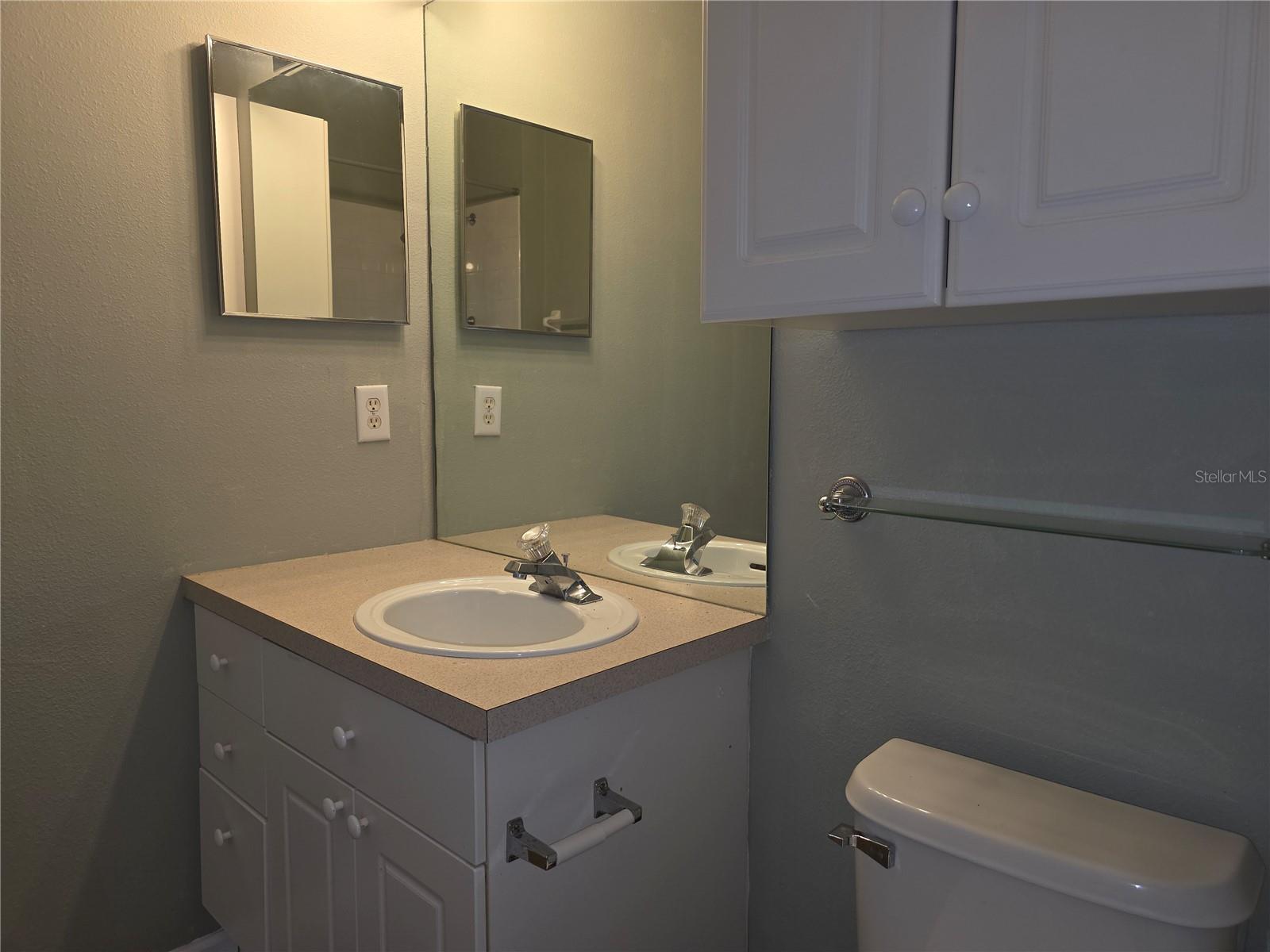 WYNDHAM PALMS CONDO PH 2 - Residential