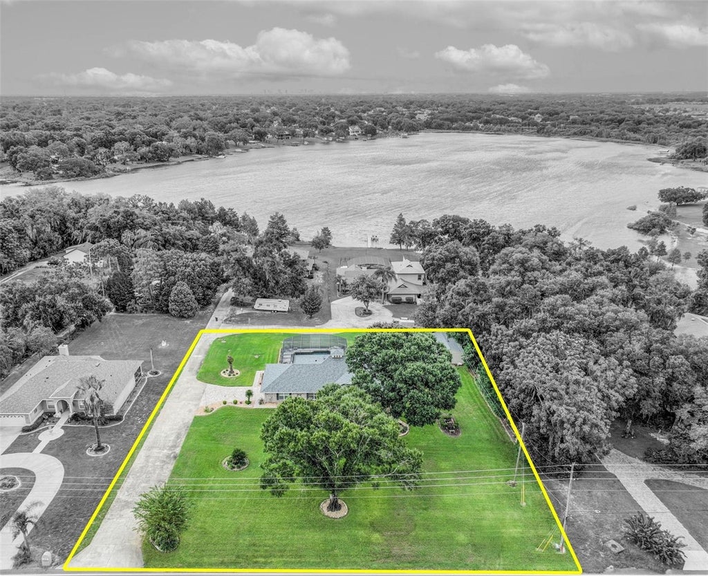 Photo of 537 Woodlawn Cemetery Road, Gotha, FL 34734 (MLS # O6450543)