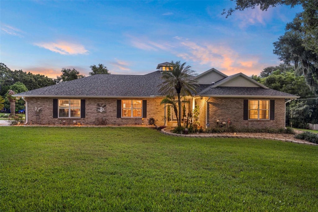 Photo of 537 Woodlawn Cemetery Road, Gotha, FL 34734 (MLS # O6450543)