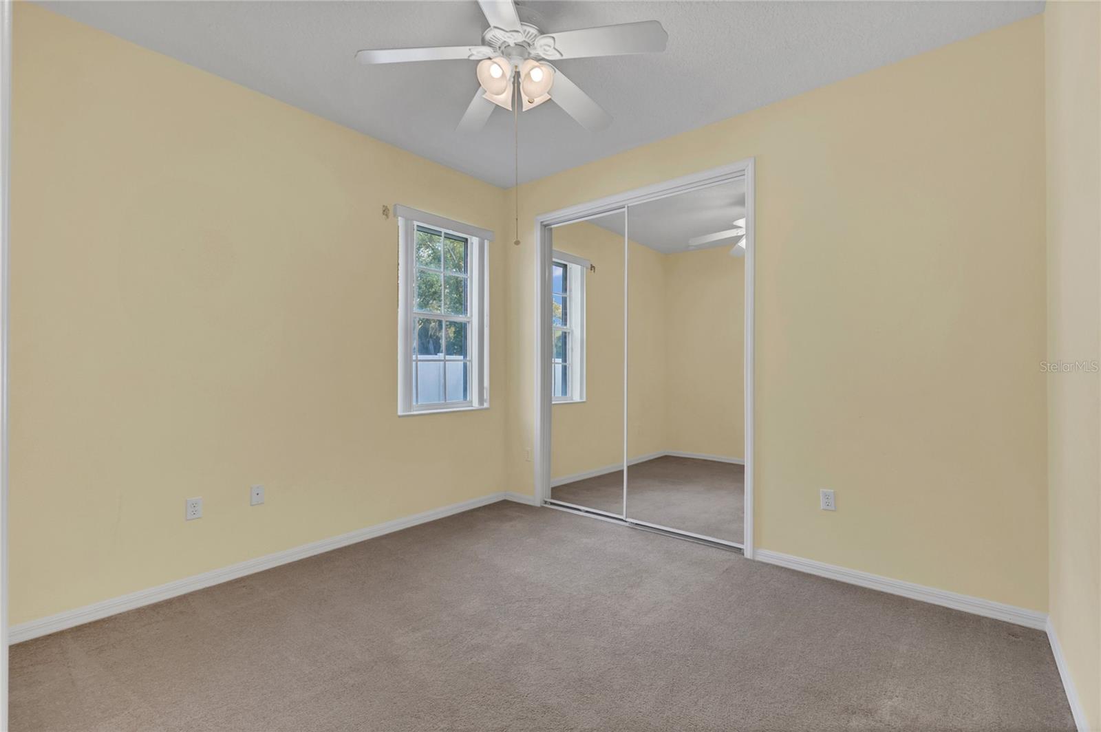 TOWN CENTER VILLAS - Residential