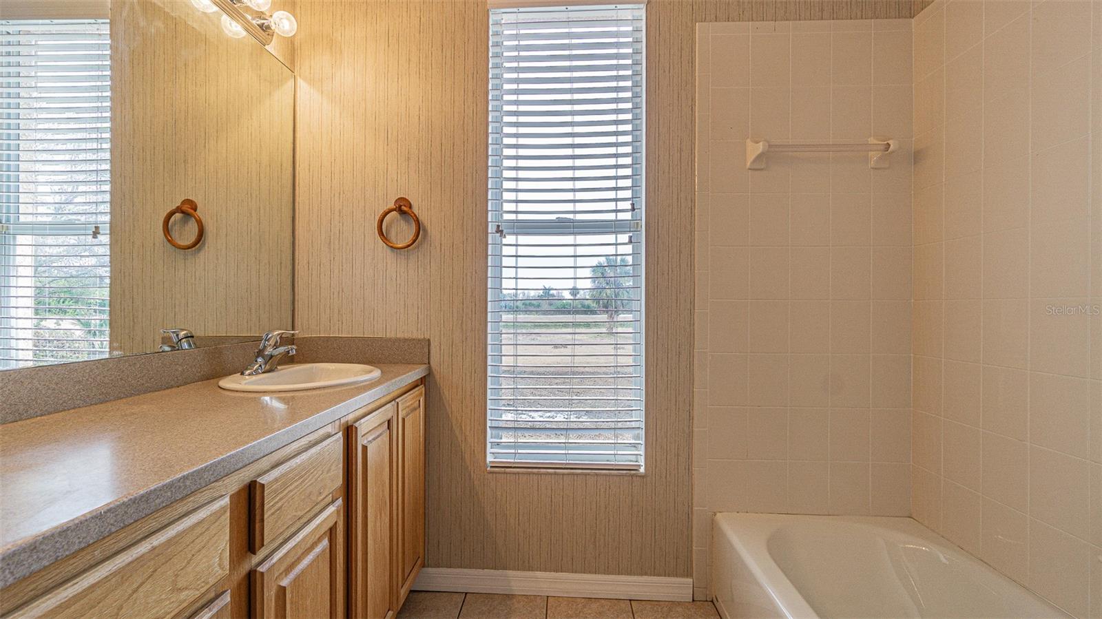 OAK PARK 7 - Residential