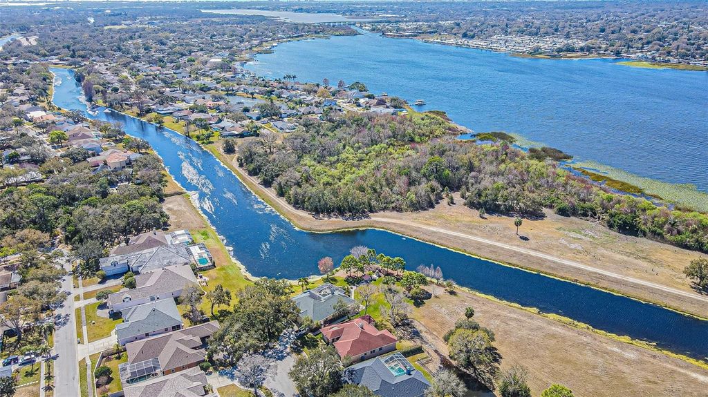 Photo of 12124 94th Way, Largo, FL 33773 (MLS # TB8476824)