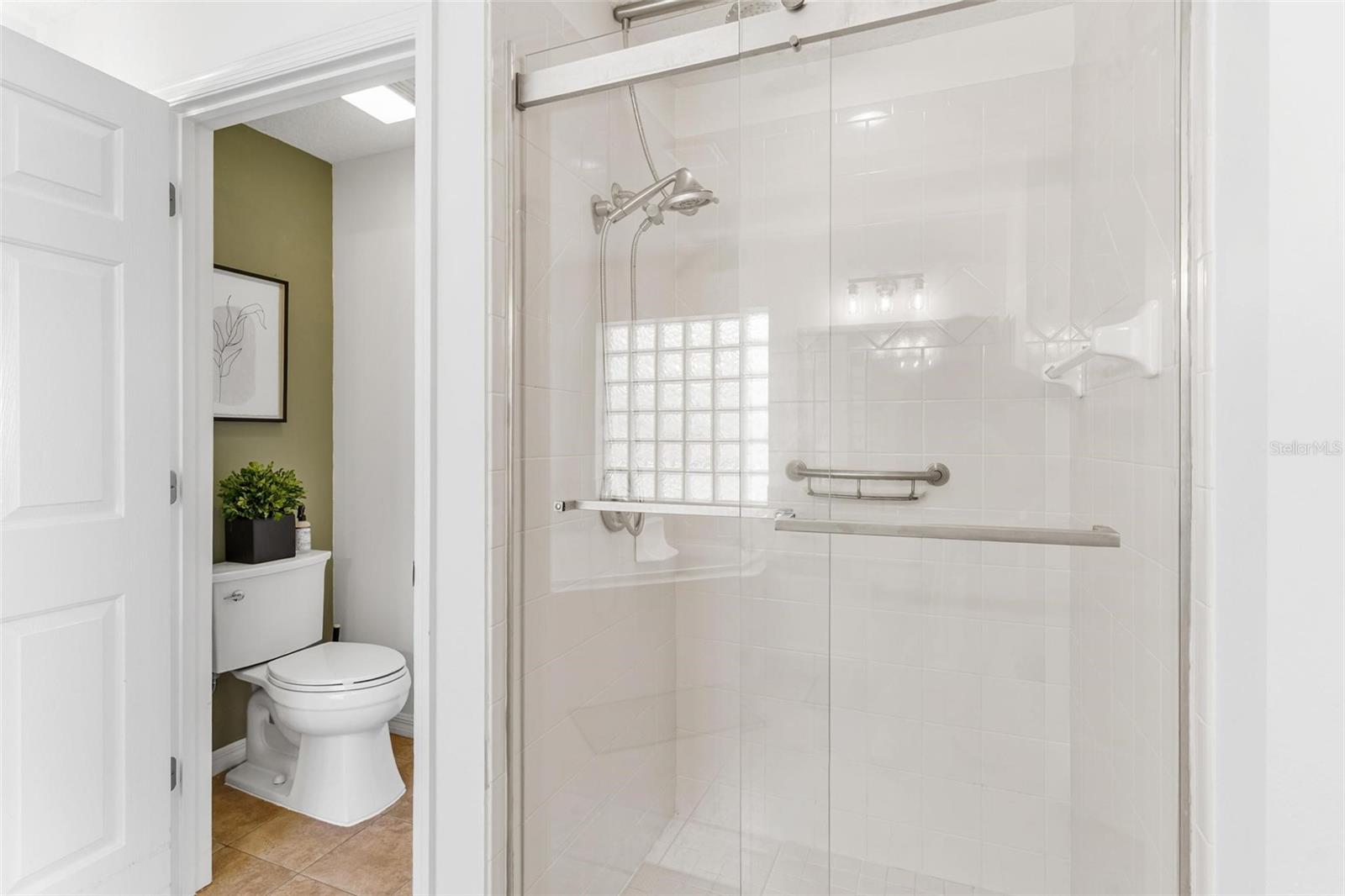 OAKMONT AT SILVER LAKE SUB - Residential