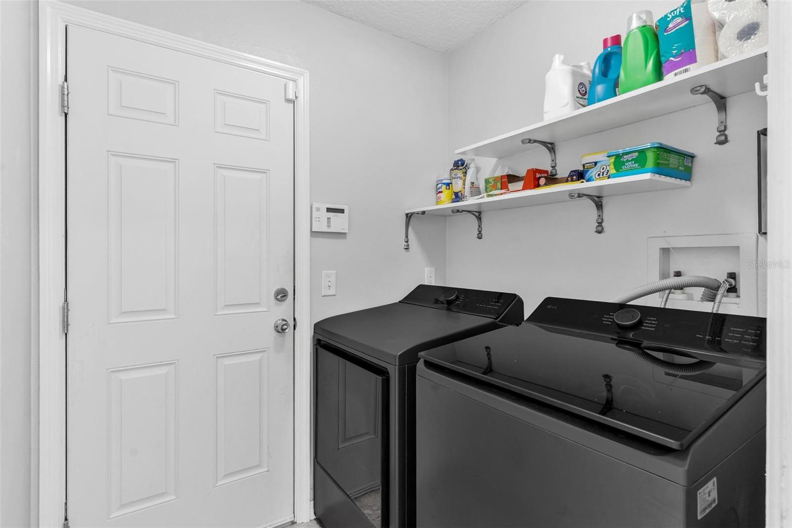 OAKMONT AT SILVER LAKE SUB - Residential