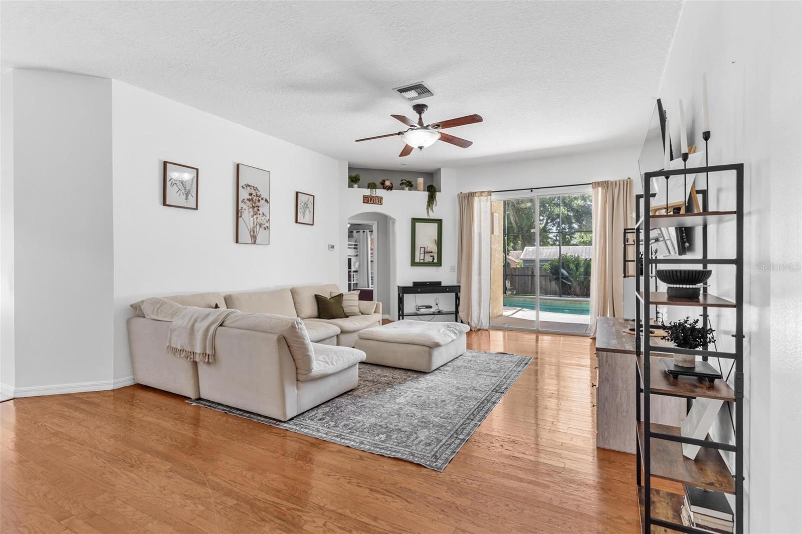 OAKMONT AT SILVER LAKE SUB - Residential