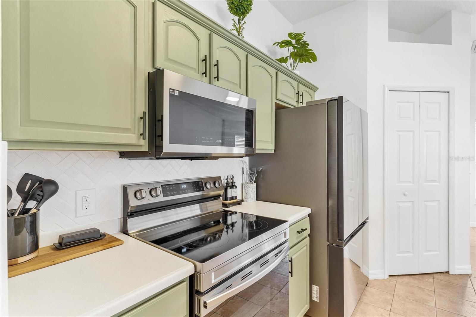 OAKMONT AT SILVER LAKE SUB - Residential