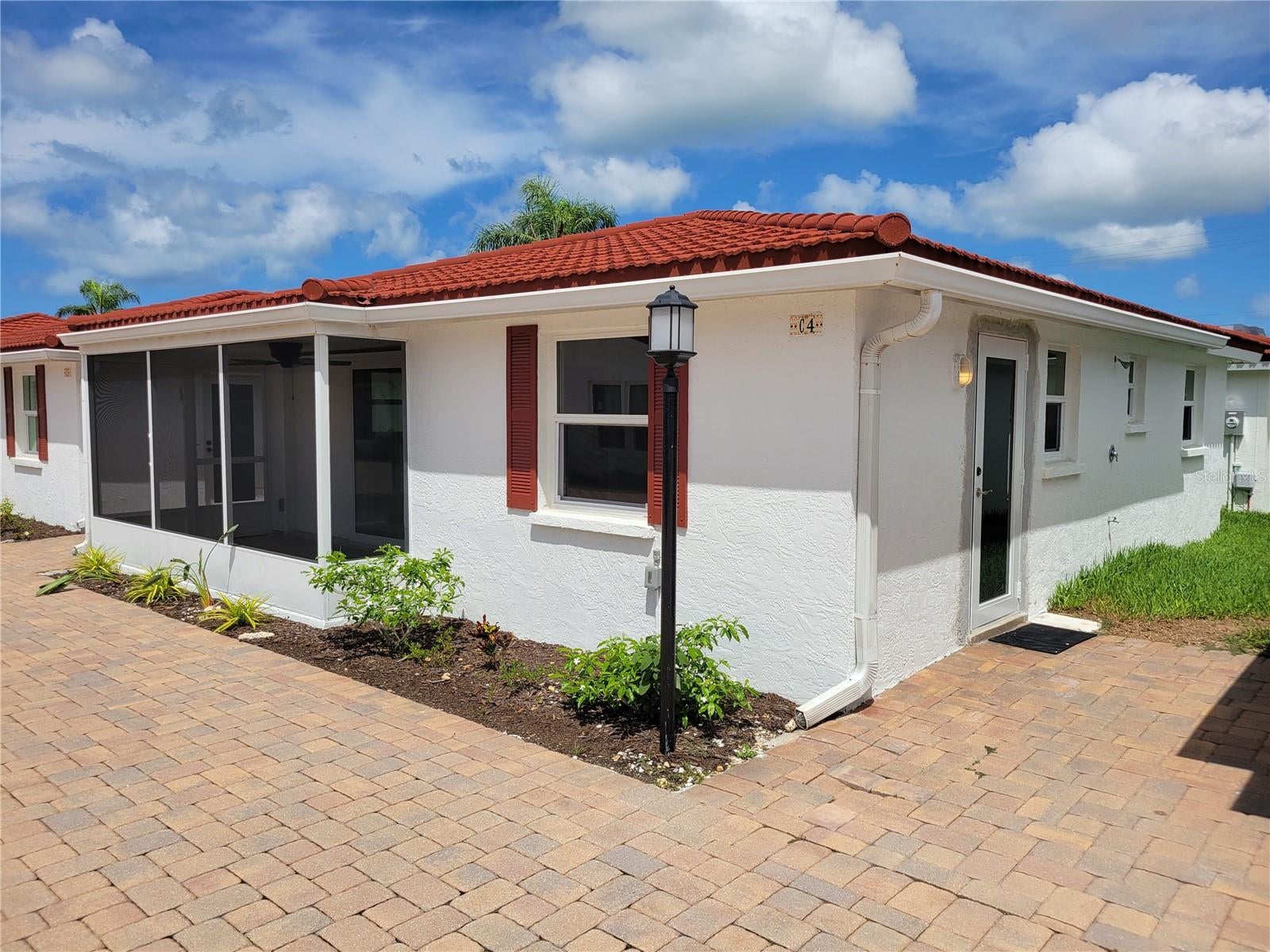 6154 MIDNIGHT PASS ROAD VILLA4C