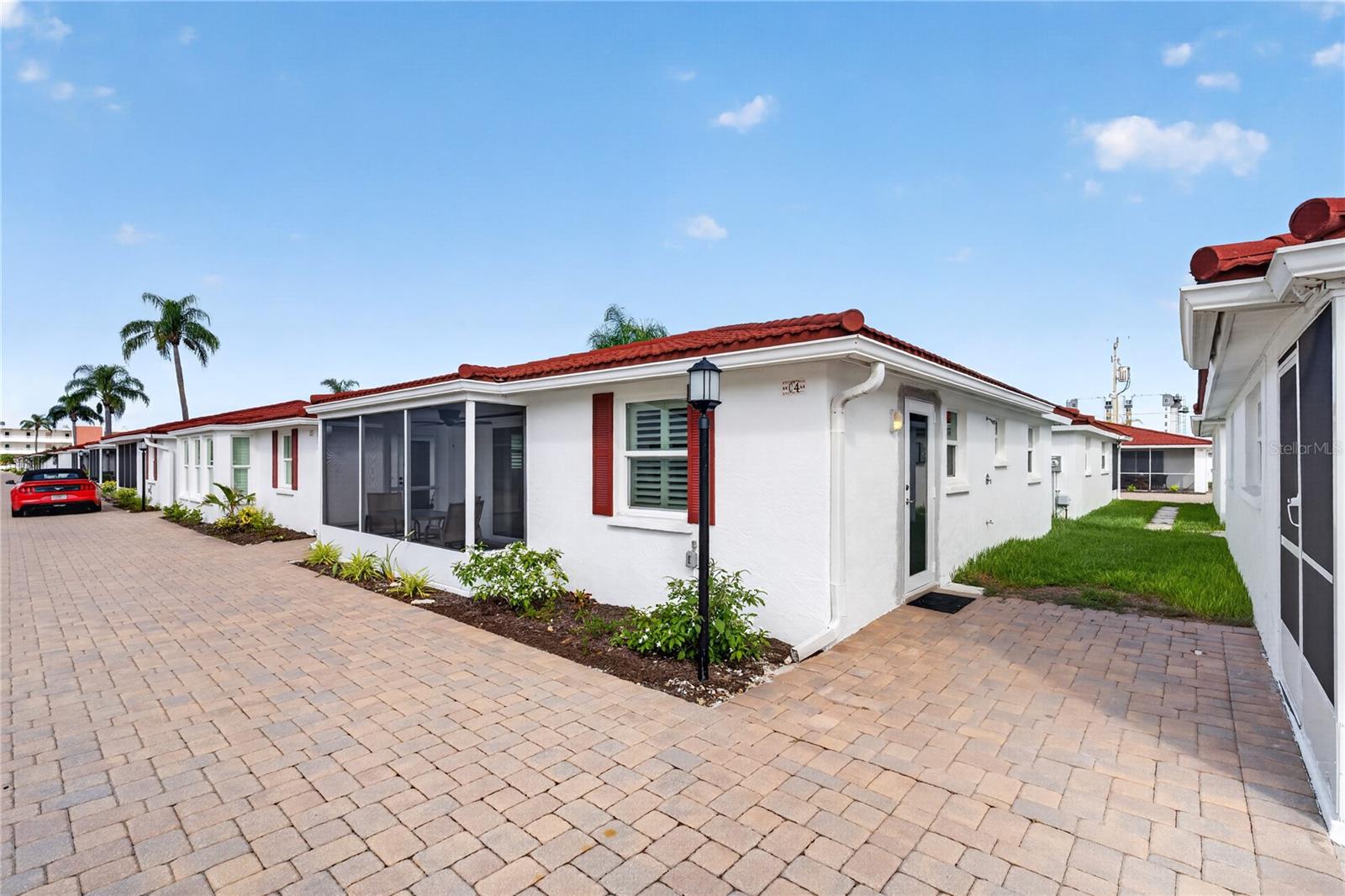 6154 MIDNIGHT PASS ROAD VILLA4C
