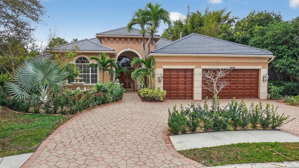 Photo of 16555 White Orchid Ln, Delray Beach, FL 33446 (MLS # O6371917)