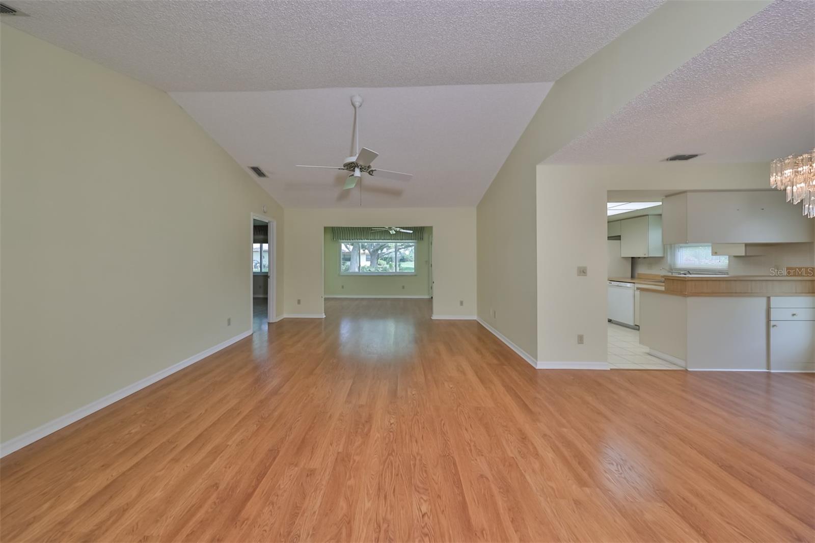 2620 LOCKSLEY STREET 261