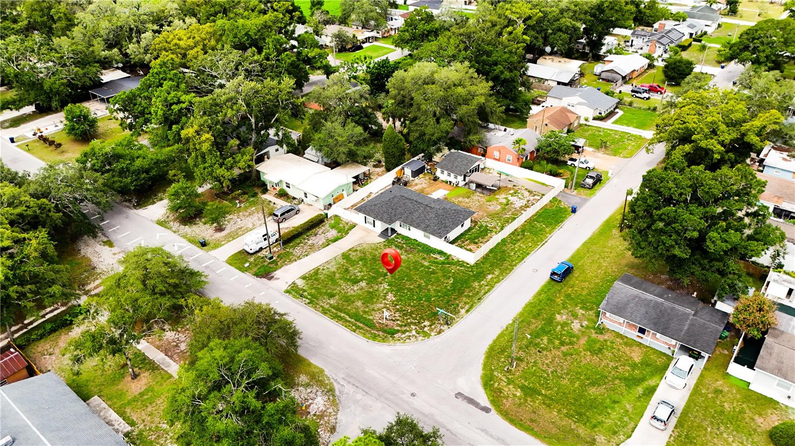 9708 FOREST HILLS DRIVE
