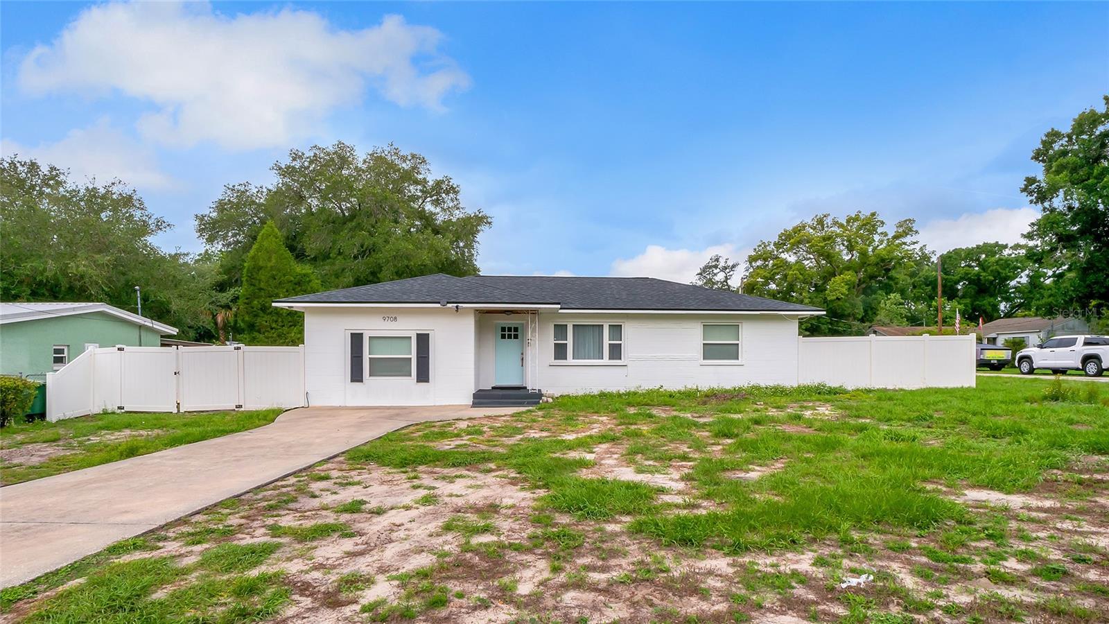 9708 FOREST HILLS DRIVE