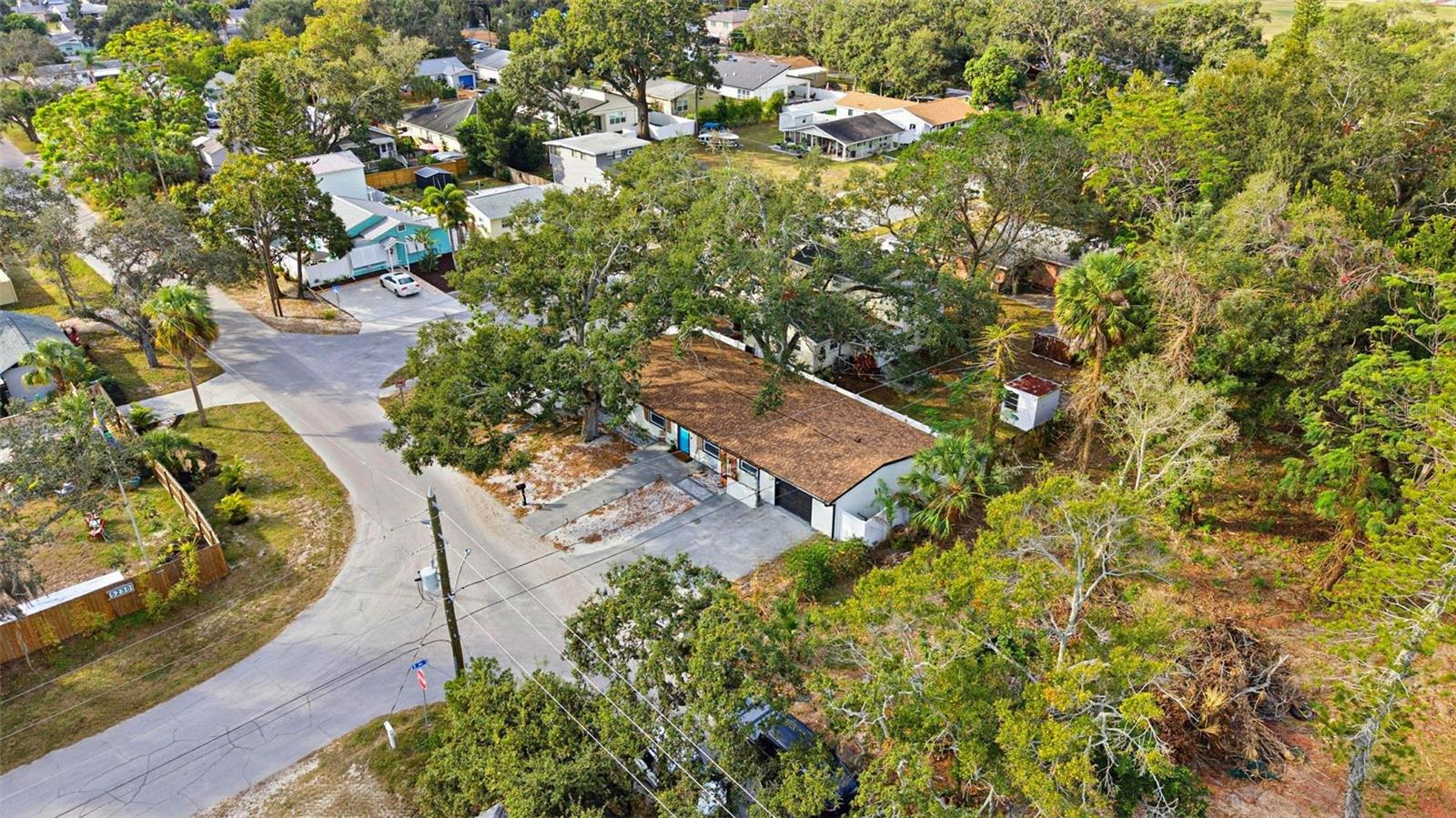 GULF GROVE - Residential