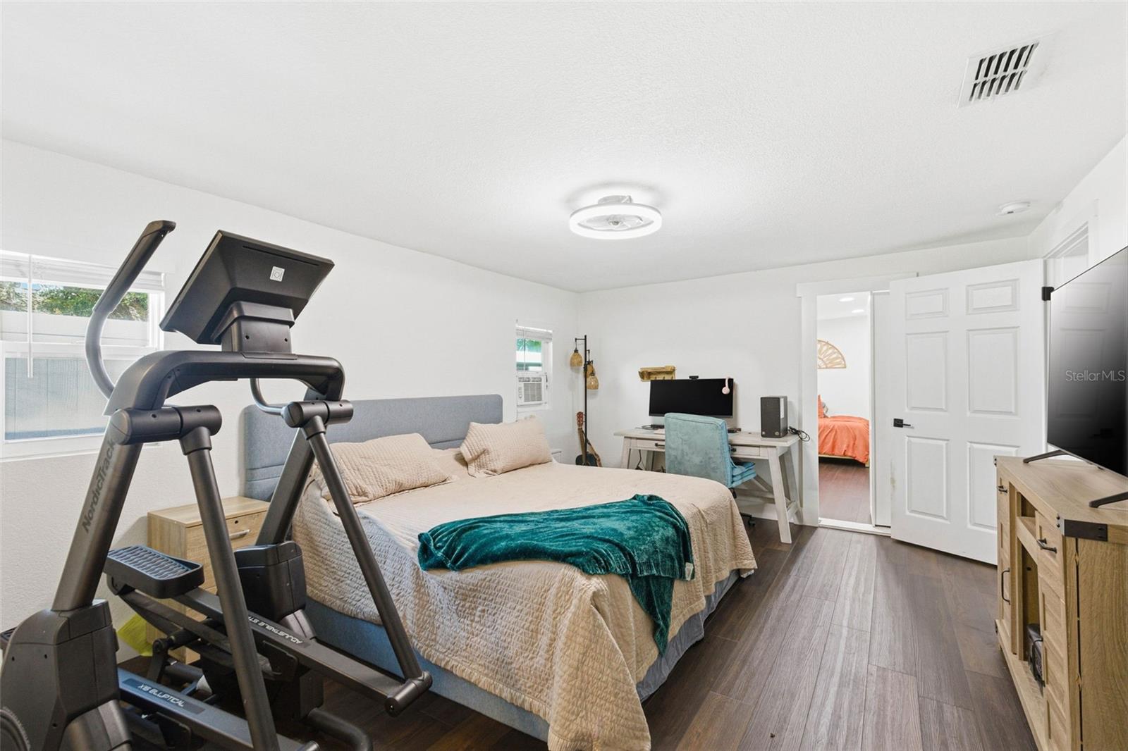 GULF GROVE - Residential