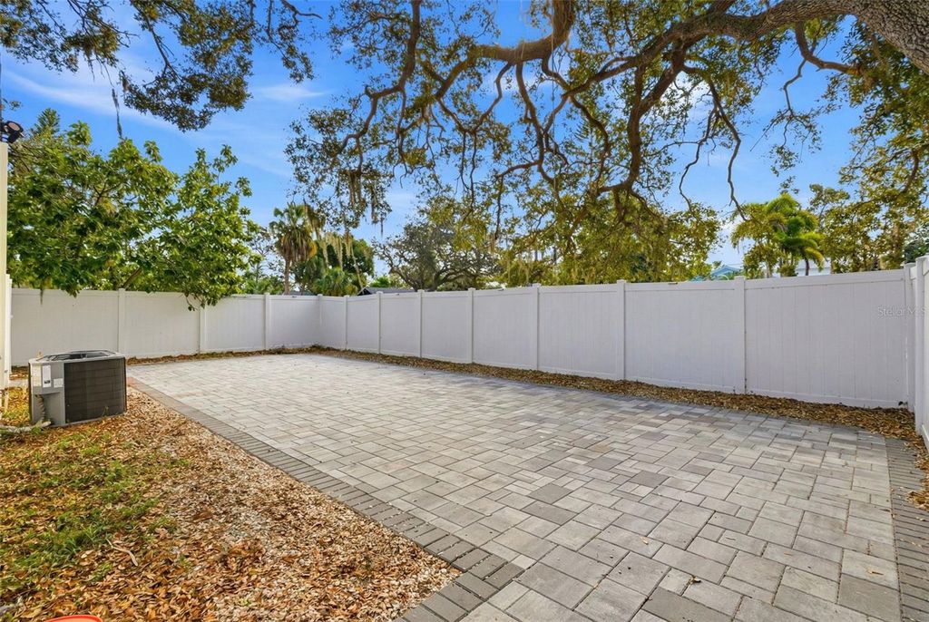 Photo of 715 53rd Street S, Gulfport, FL 33707 (MLS # TB8457466)