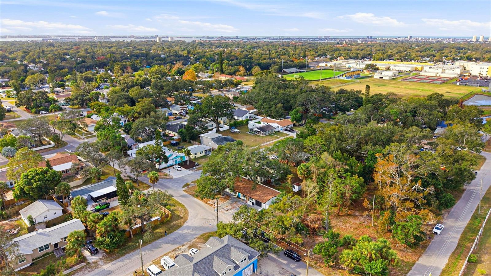 GULF GROVE - Residential