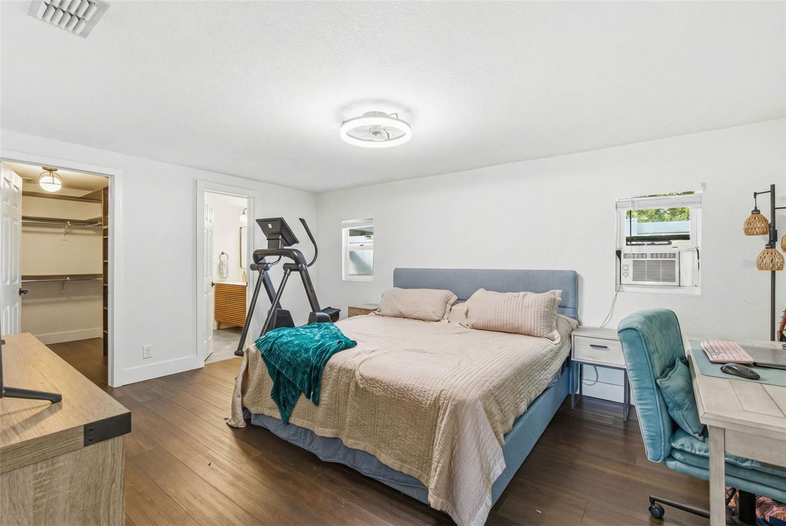 GULF GROVE - Residential