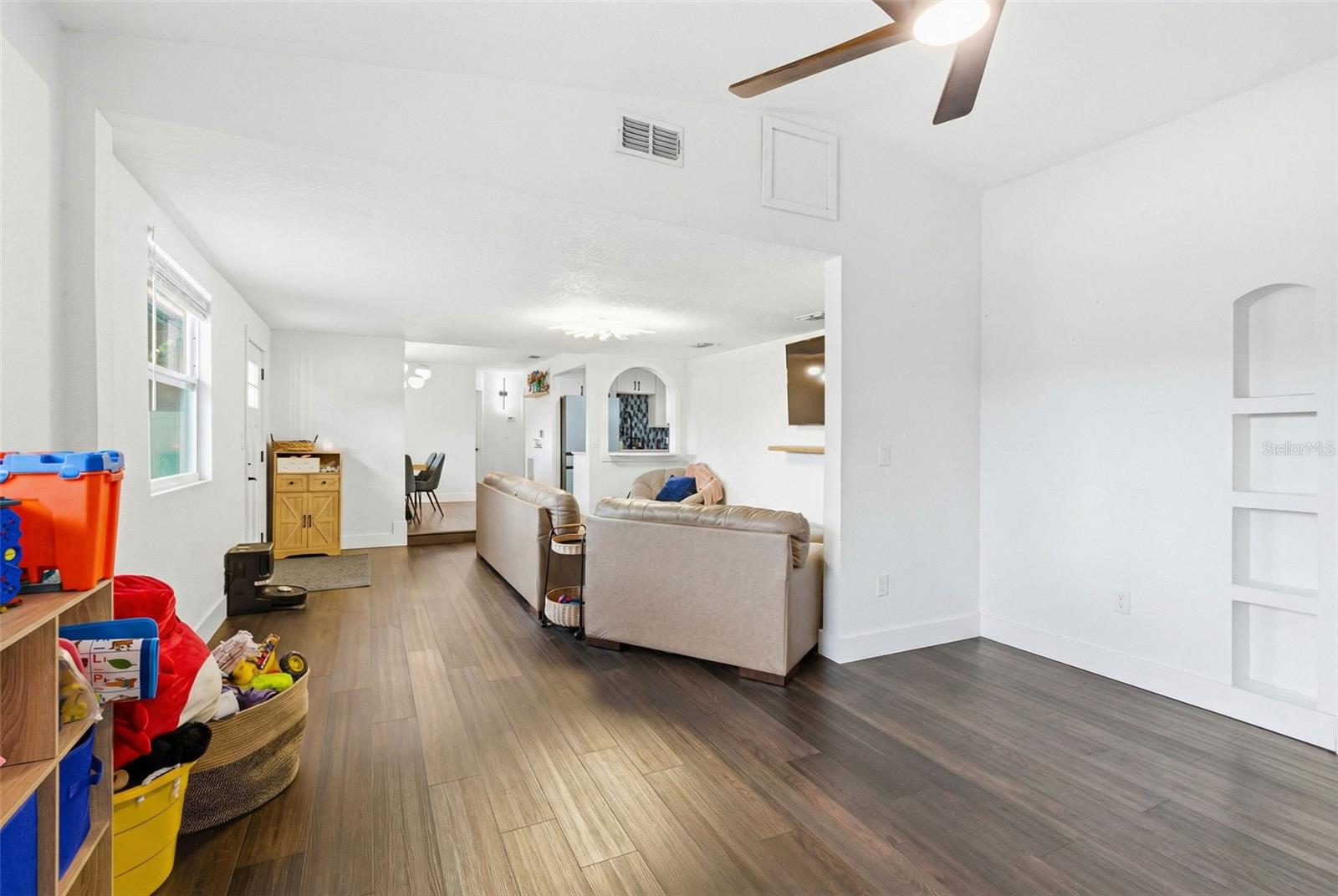 GULF GROVE - Residential