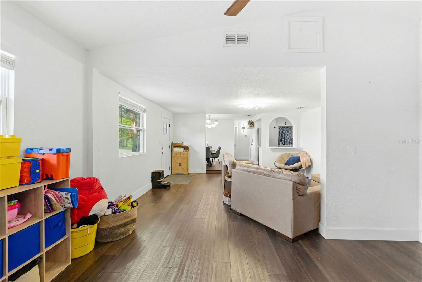 GULF GROVE - Residential