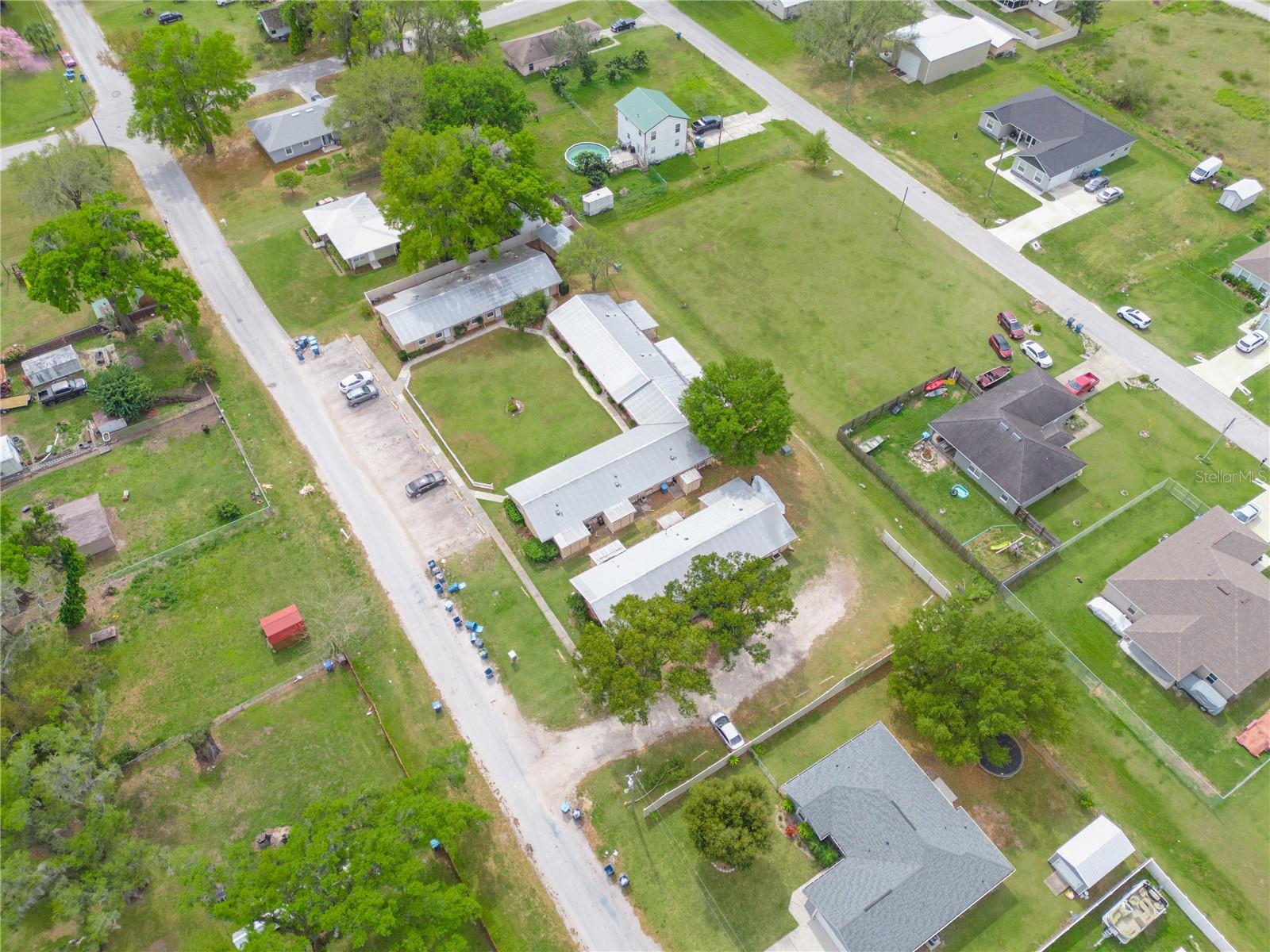 GROVE ACRES - Commercial Sale