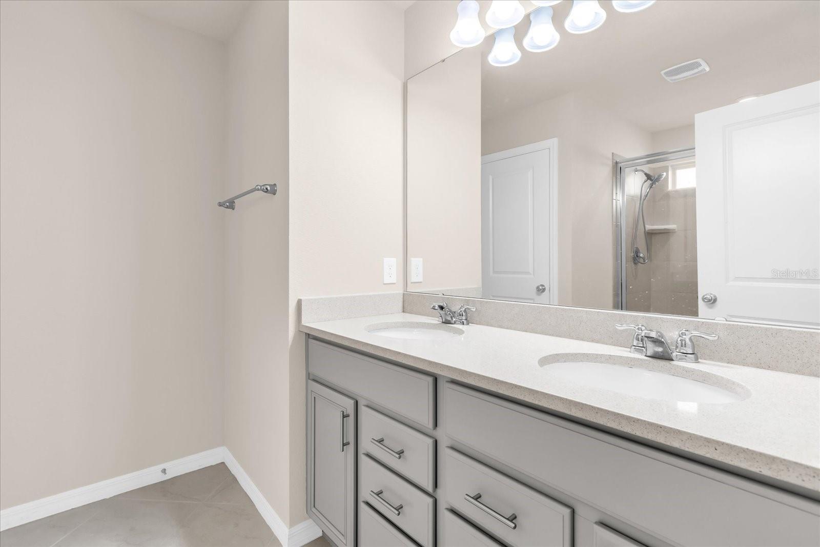 LAKESHORE AT NARCOOSSEE PH 2 - Residential