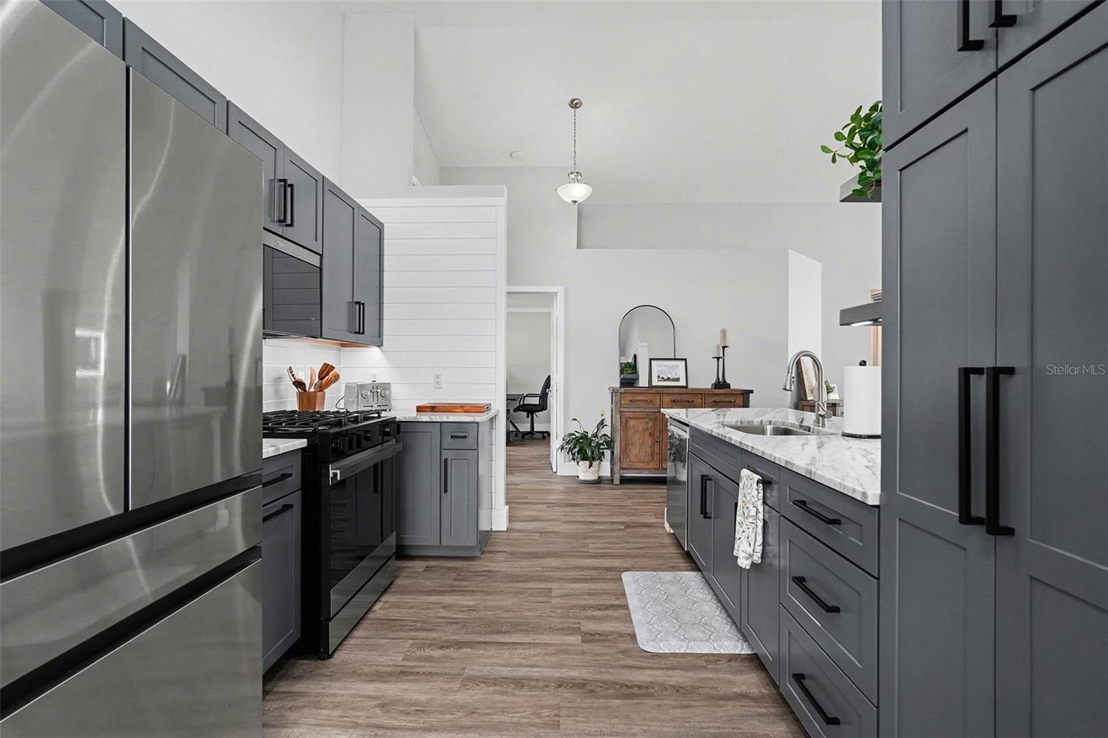 MEADOW POINTE PRCL 9 - Residential