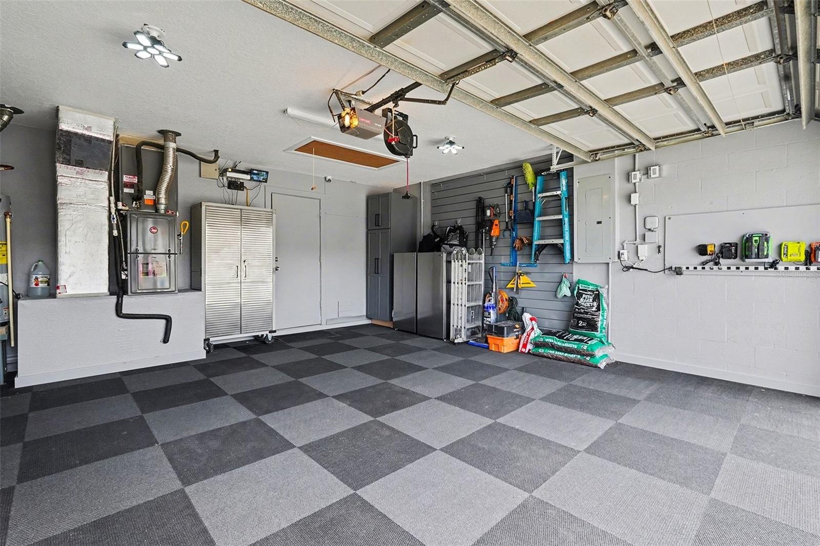 MEADOW POINTE PRCL 9 - Residential