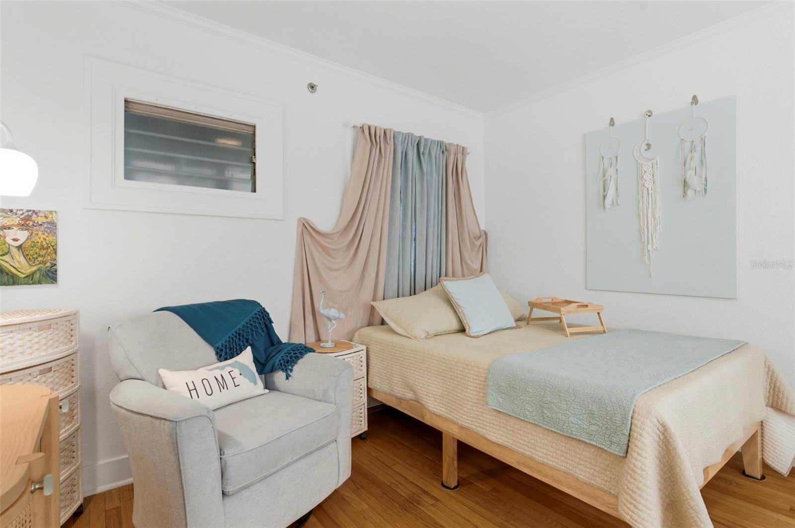 FLORI DE LEON APTS CO-OP - Residential