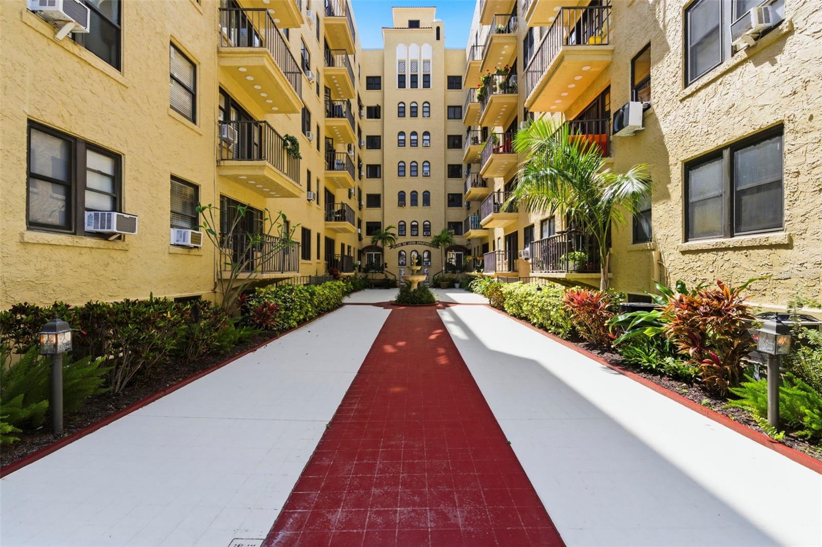 FLORI DE LEON APTS CO-OP - Residential