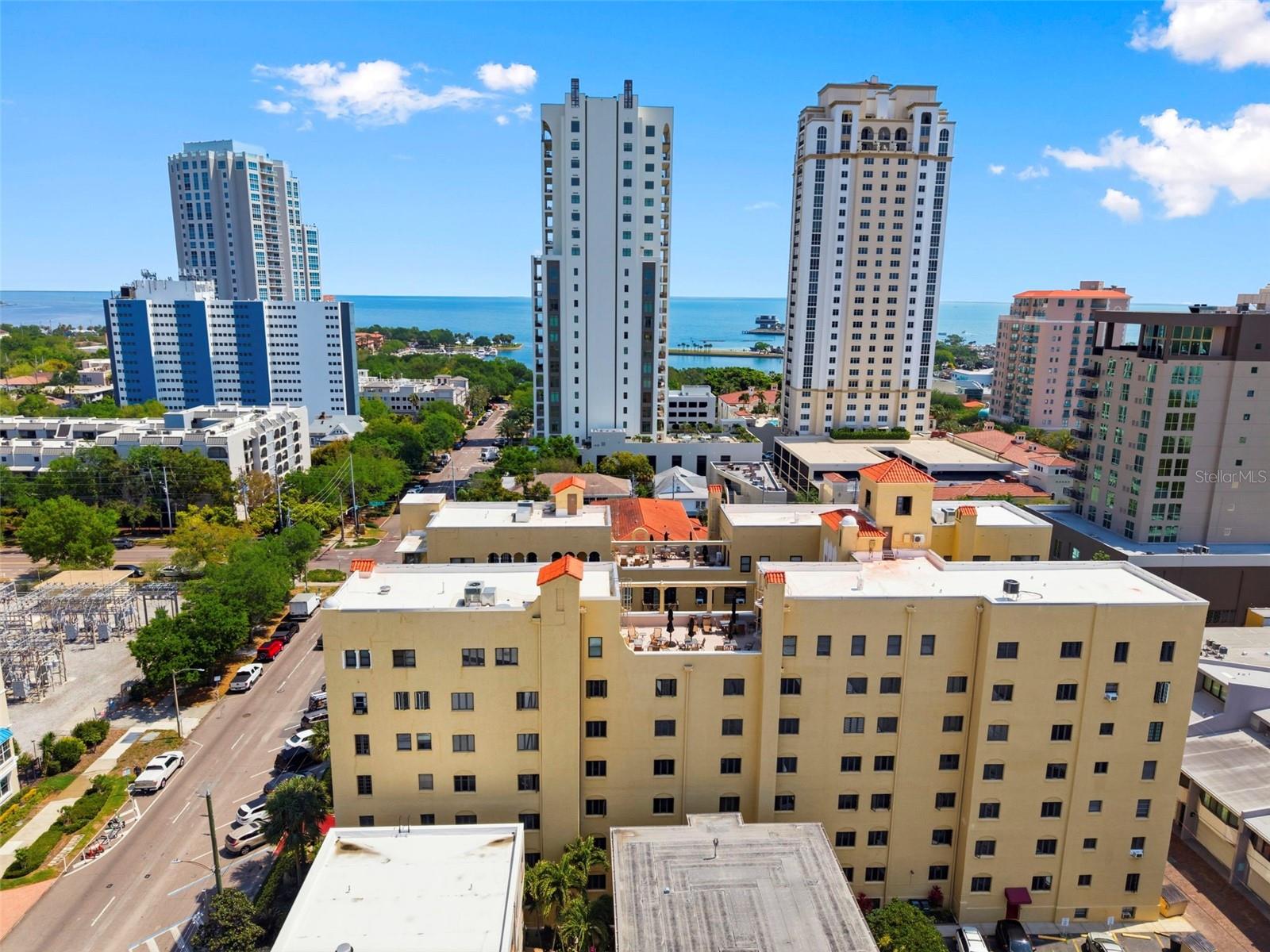 FLORI DE LEON APTS CO-OP - Residential