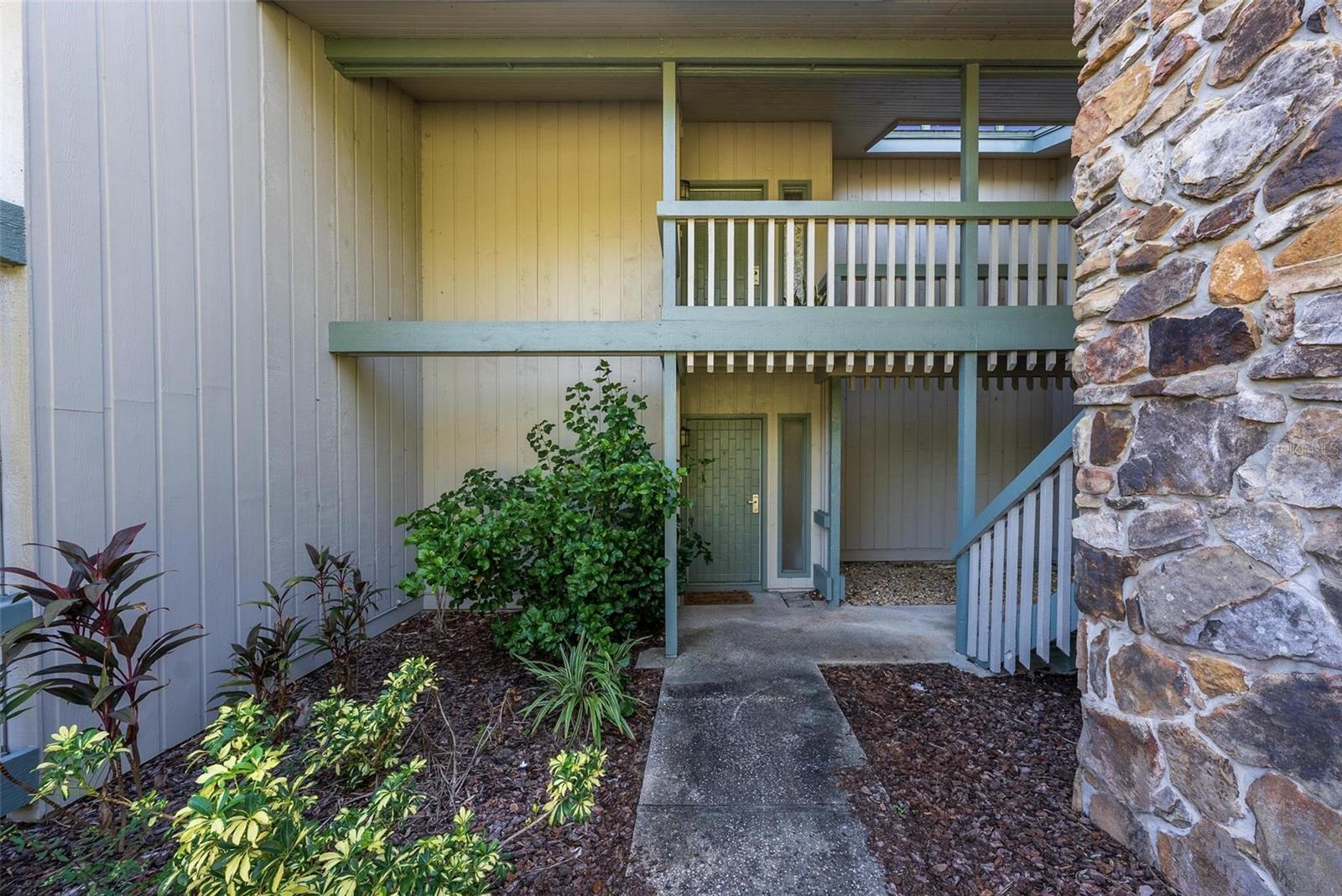 GRENELEFE CAMELOT CONDO UNIT 04 PH 01 - Residential