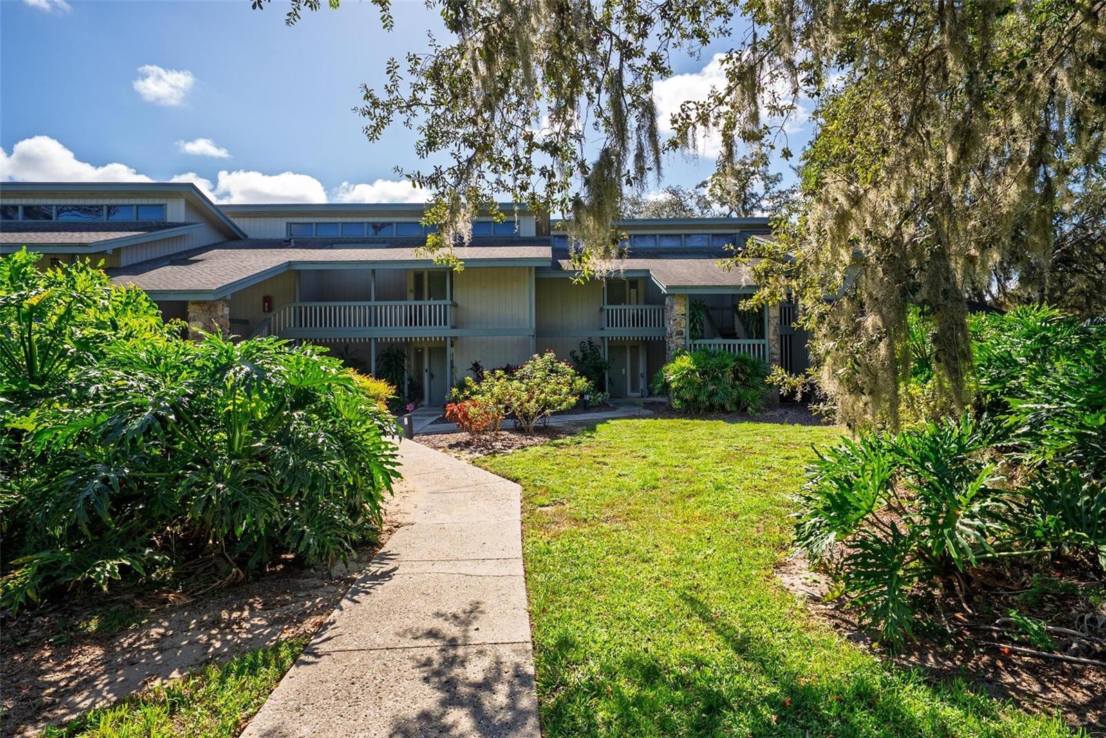 GRENELEFE CAMELOT CONDO UNIT 04 PH 01 - Residential