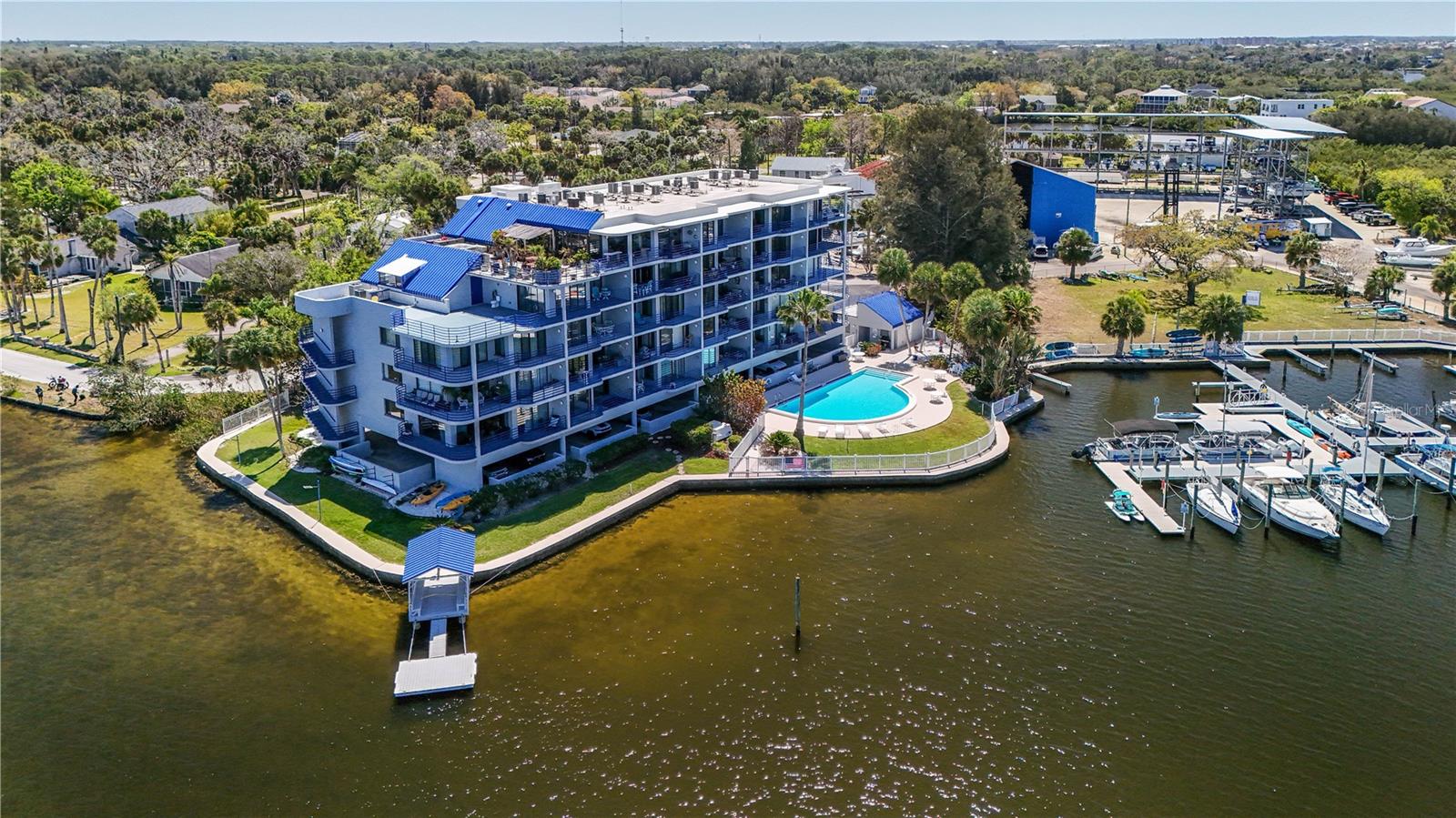 POINTE PLEASANT HARBOUR CONDO - Residential