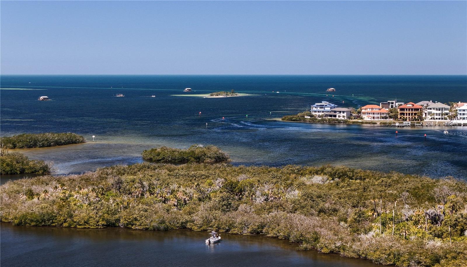 POINTE PLEASANT HARBOUR CONDO - Residential