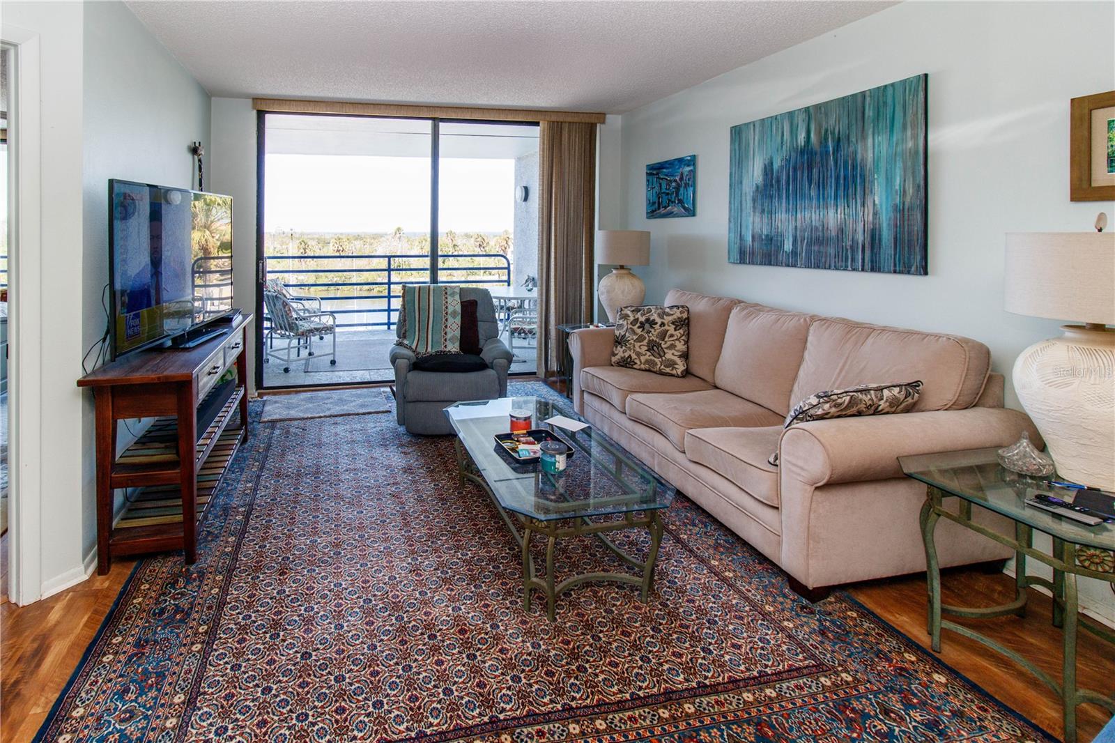POINTE PLEASANT HARBOUR CONDO - Residential