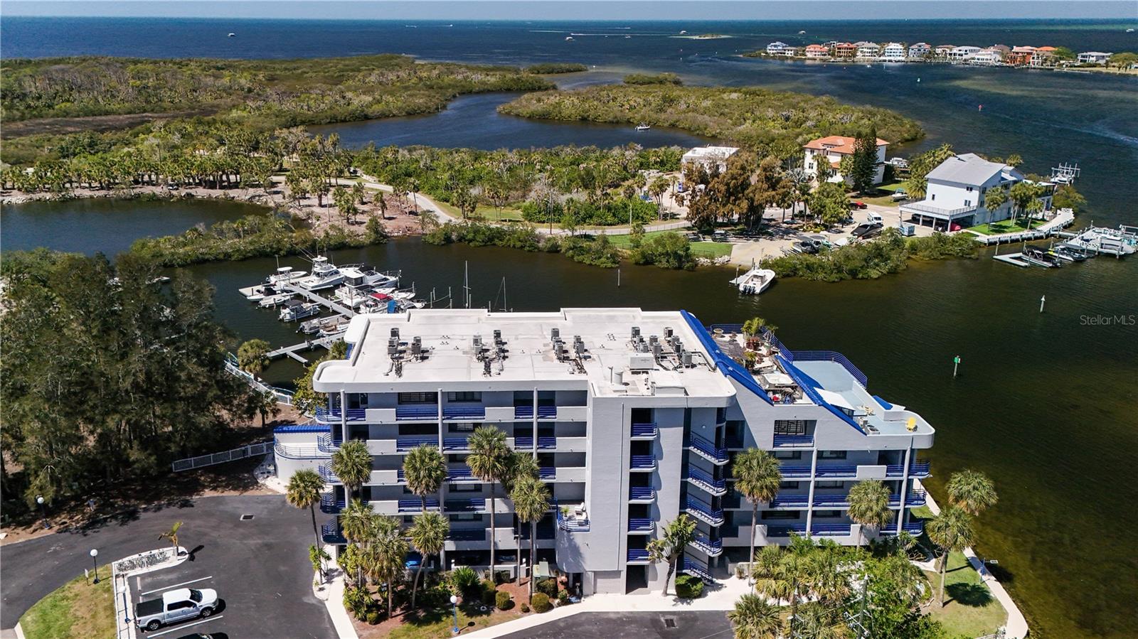 POINTE PLEASANT HARBOUR CONDO - Residential