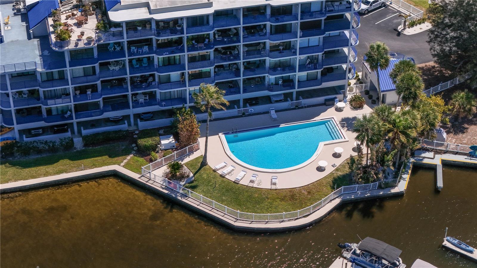 POINTE PLEASANT HARBOUR CONDO - Residential